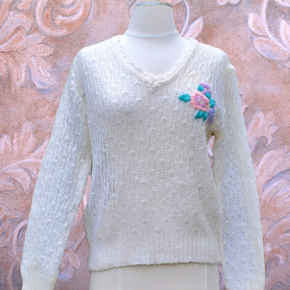 Vintage 80s Gitano Sweater, Ivory With Floral detail, soft girl, pastel, sheer